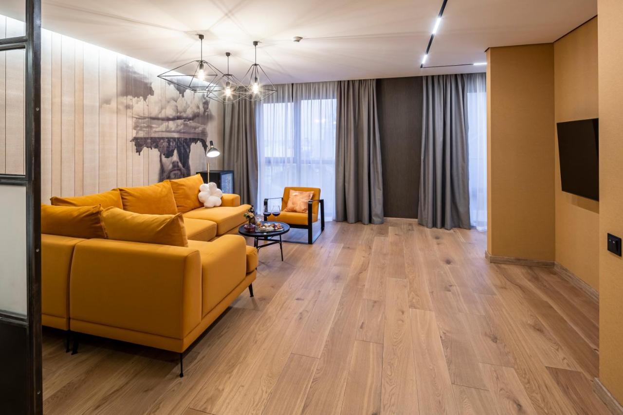 Hotel Loft7 Lwów Zewnętrze zdjęcie